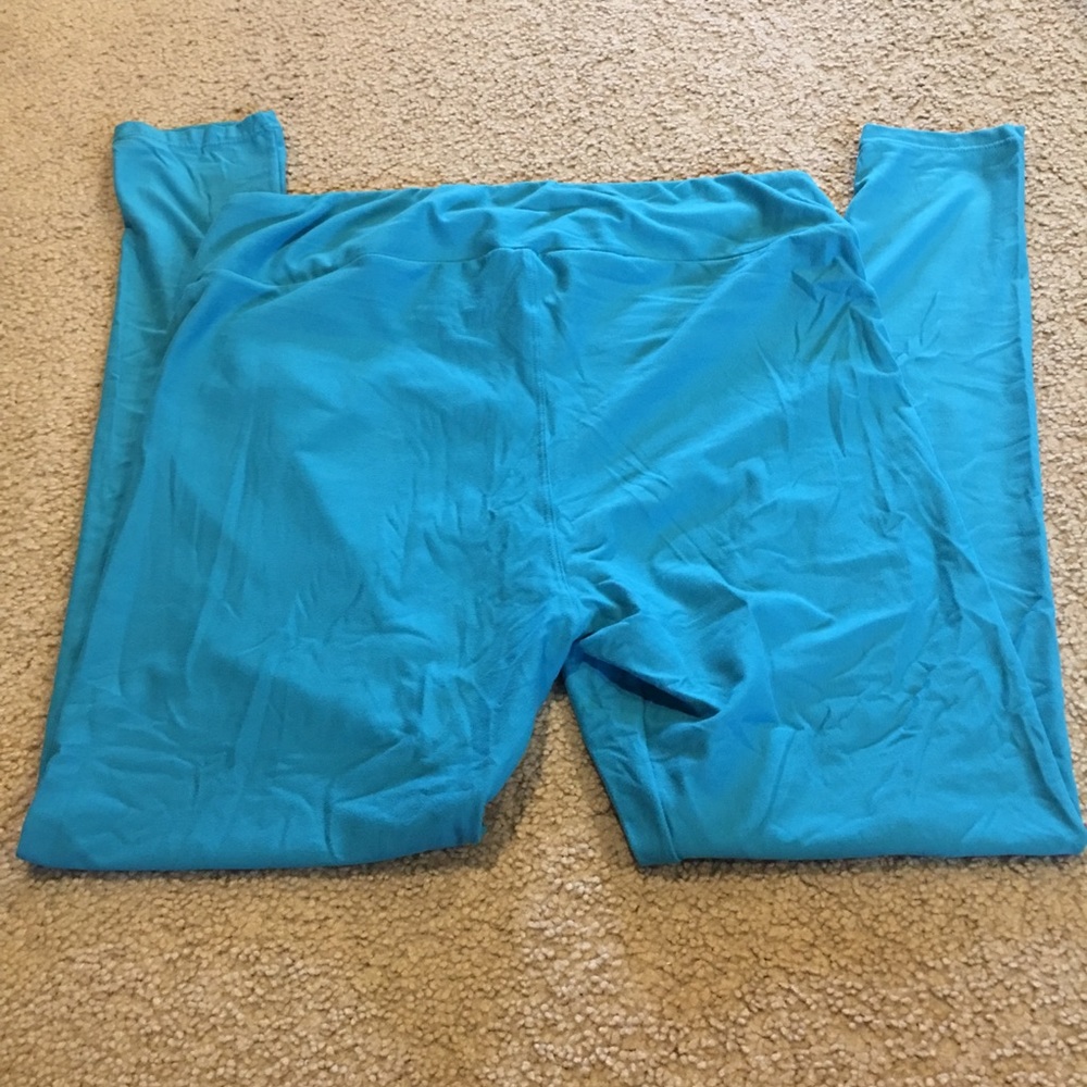 Lularoe solid blue leggings - TC